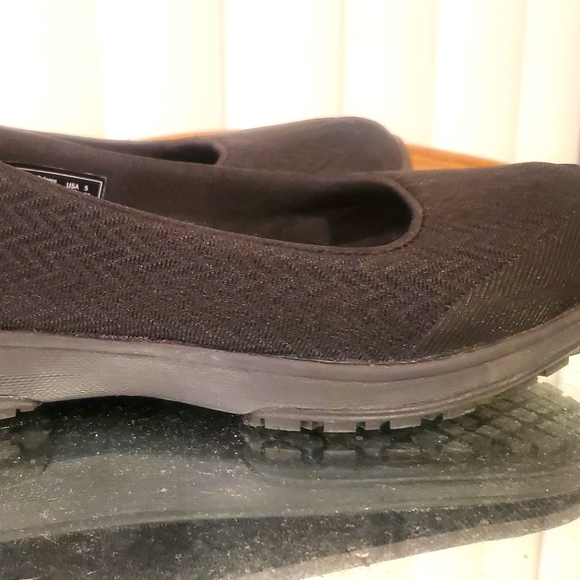 Restaurant/hospitality ballet flats - Picture 2 of 7